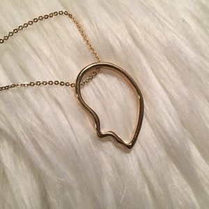 Forever 21 Jewelry - BRAND NEW PROFILE CUTOUT GOLD PENDANT NECKLACE Forever 21 Jewelry - BRAND NEW PROFILE CUTOUT GOLD PENDANT NECKLACE